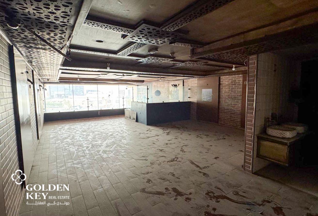 200sqm | Retail Shop + Mezzanine | Bin Omran