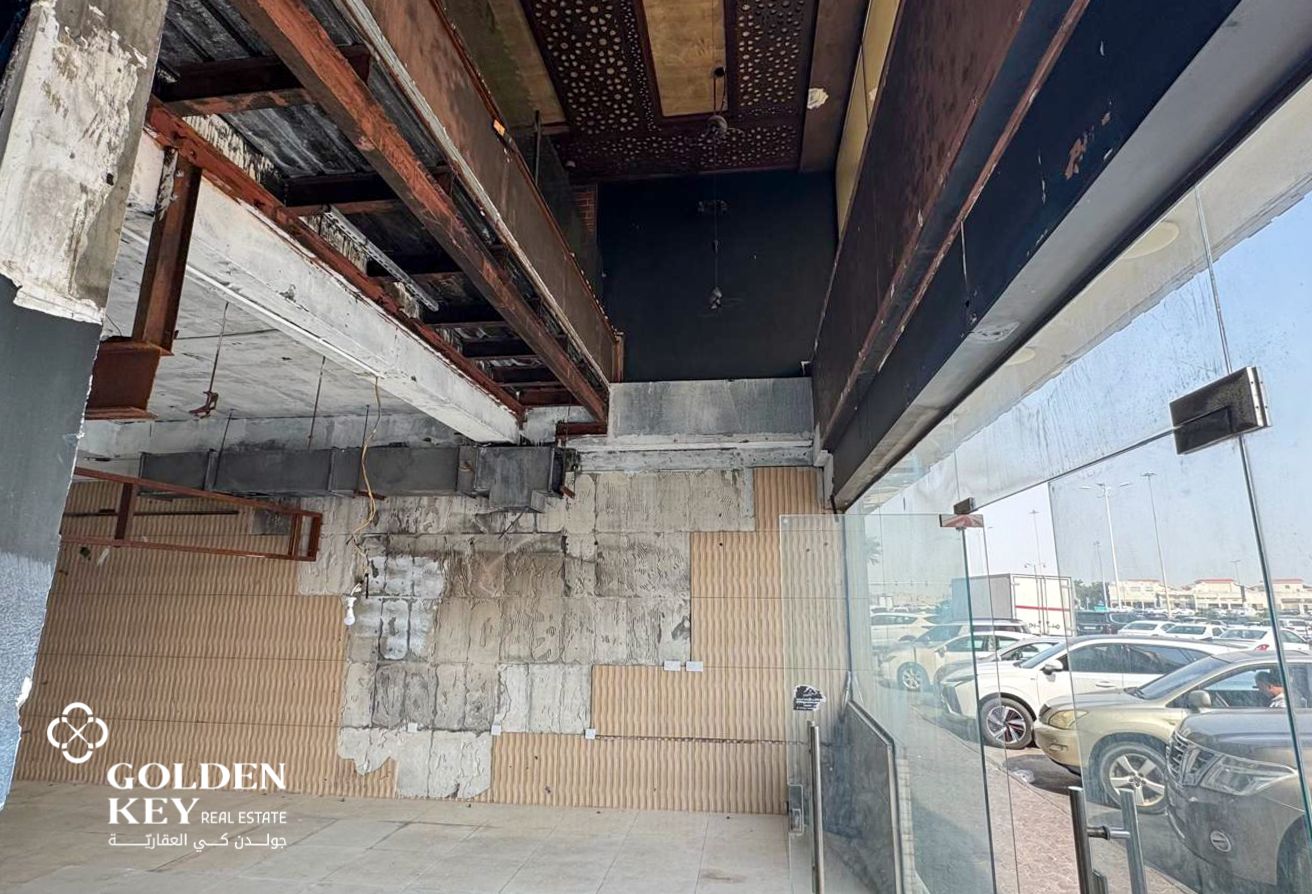 200sqm | Retail Shop + Mezzanine | Bin Omran