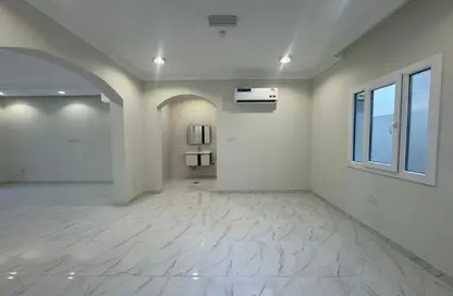 فيلا - 4 غرف نوم - 4 حمامات للايجار في وادي المرخ - مريخ - المريخ - الدوحة