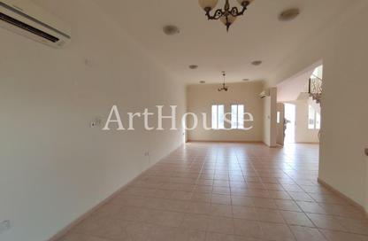 Villa - 5 - 4 for rent in Al Maamoura - Al Maamoura - Doha