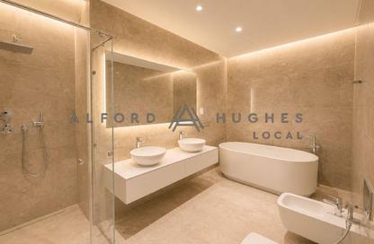 Apartment - 2 Bedrooms - 3 Bathrooms for sale in Seef Lusail Tower 1 - Seef Lusail - Lusail City - Lusail