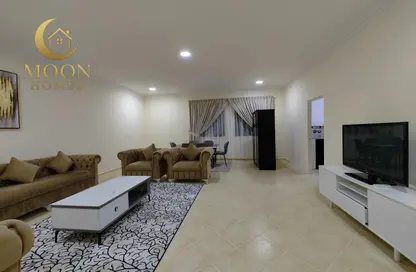 مجمع سكني - 3 غرف نوم - 2 حمامات للايجار في شارع المطار القديم - طريق المطار القديم - الدوحة