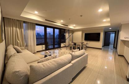 Apartment - 2 Bedrooms - 2 Bathrooms for rent in East Porto Drive - Porto Arabia - The Pearl Island - Doha