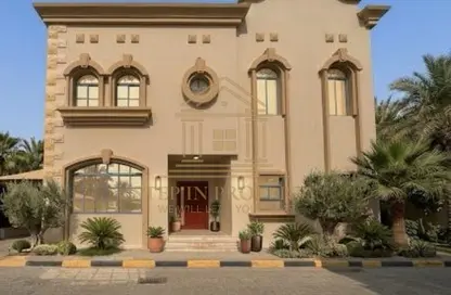 Compound - 3 Bedrooms - 3 Bathrooms for rent in Al Maamoura - Al Maamoura - Doha