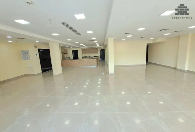 64255813 - Property Image 2