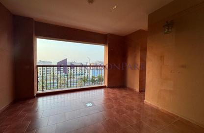 Apartment - 2 Bedrooms - 3 Bathrooms for rent in East Porto Drive - Porto Arabia - The Pearl Island - Doha