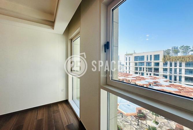 1015371 - Property Image 2