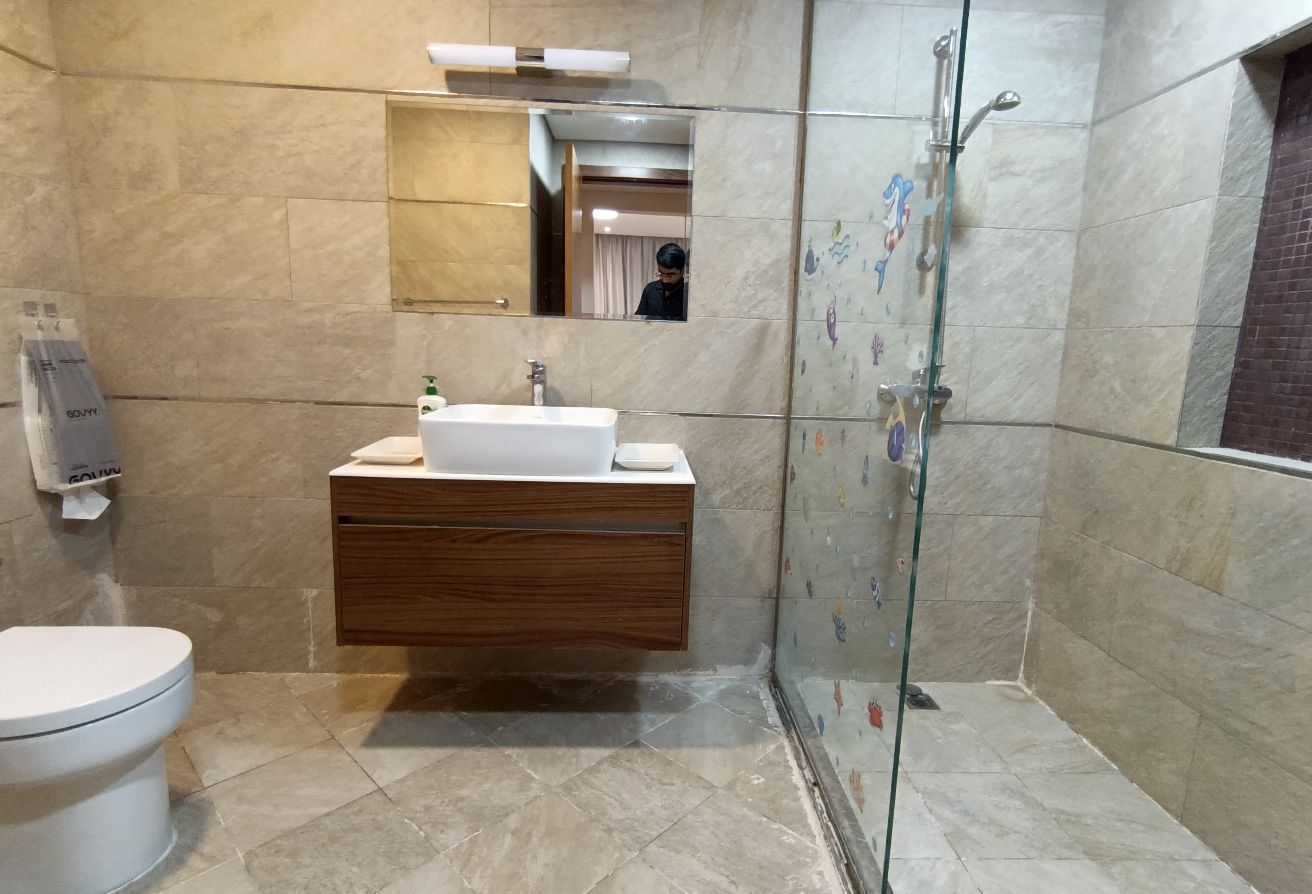 Spacious 2bhk furnished only in 7000 limited time. thumbnail 12