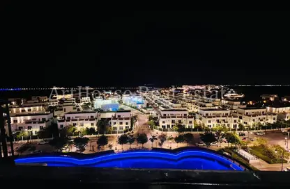 شقة - 3 غرف نوم - 5 حمامات للايجار في حدائق فلورستا - حدائق فلورستا - جزيرة اللؤلؤة - الدوحة شقة - 3 غرف نوم - 5 حمامات للايجار في حدائق فلورستا - حدائق فلورستا - جزيرة اللؤلؤة - الدوحة