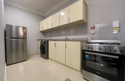 Apartment - 2 Bedrooms - 2 Bathrooms for rent in Umm Ghwailina Comm - Umm Ghuwalina - Umm Ghuwailina - Doha
