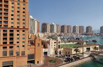 Apartment - 1 Bedroom - 2 Bathrooms for rent in East Porto Drive - Porto Arabia - The Pearl Island - Doha
