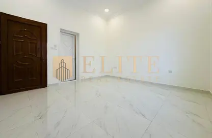 فيلا - 7 غرف نوم - 8 حمامات للايجار في شارع  بو هامو - أبو هامور - الدوحة