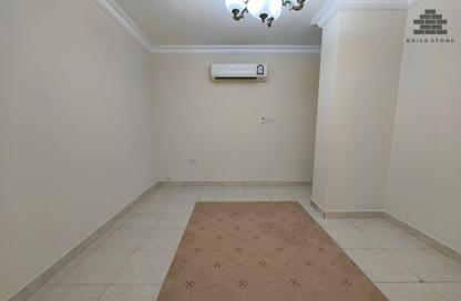 Apartment - 2 Bedrooms - 2 Bathrooms for rent in Muntazah 19 - Al Muntazah - Doha