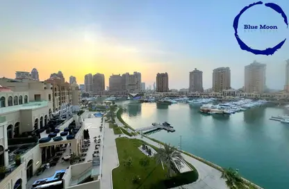 شقة - 2 غرف نوم - 3 حمامات للايجار في بورتو أرابيا - جزيرة اللؤلؤة - الدوحة