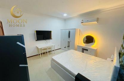 Apartment - Studio - 1 for rent in New Salata - Salata - Doha