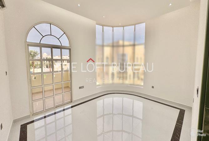 53520989 - Property Image 2