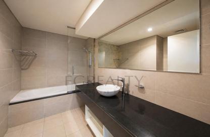 Apartment - 1 Bedroom - 2 Bathrooms for sale in Burj DAMAC Waterfront - Waterfront Residential - The Waterfront - Lusail