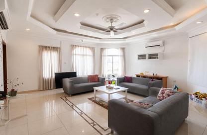 Villa - Studio - 7 Bathrooms for rent in Al Markhiya Street - Al Markhiya - Doha