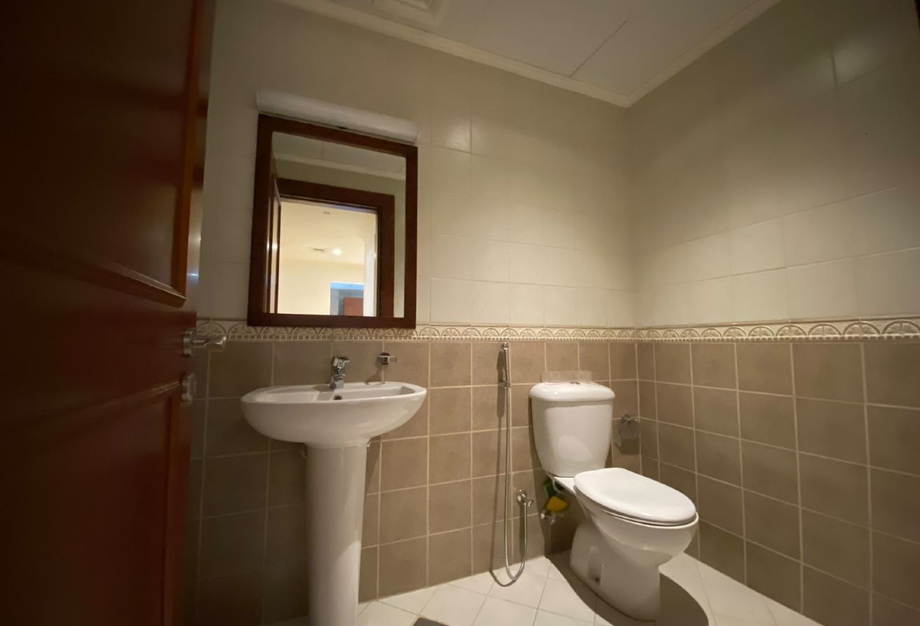 LAVISH 1 BEDROOM BALCONY SEAVIEW BALCONY @7000 thumbnail 10
