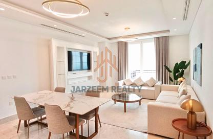 Apartment - 2 Bedrooms - 2 Bathrooms for rent in Floresta Gardens - Floresta Gardens - The Pearl Island - Doha
