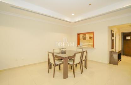 Apartment - 1 Bedroom - 2 Bathrooms for rent in Porto Arabia - The Pearl Island - Doha