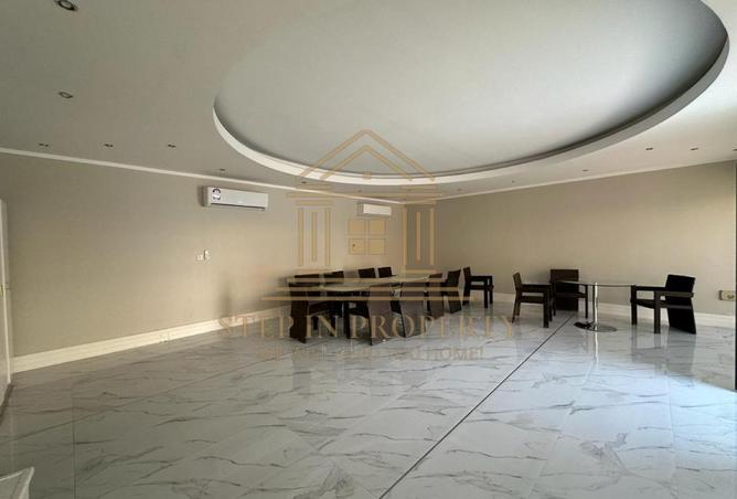 53237971 - Property Image 2