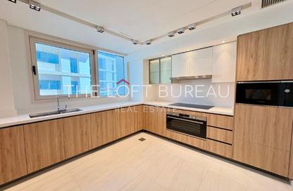 Apartment - 3 Bedrooms - 5 Bathrooms for sale in Crystal Residence - Gewan Island - The Pearl Island - Doha