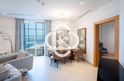 Apartment - 2 Bedrooms - 4 Bathrooms for rent in The Garden - Floresta Gardens - The Pearl Island - Doha