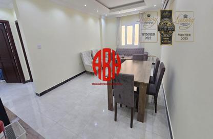 Apartment - 2 Bedrooms - 2 Bathrooms for rent in Bin Dirham 1 - Al Mansoura - Doha