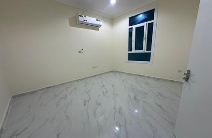 Apartment - Studio - 1 Bathroom for rent in West Bay - West Bay - Doha
