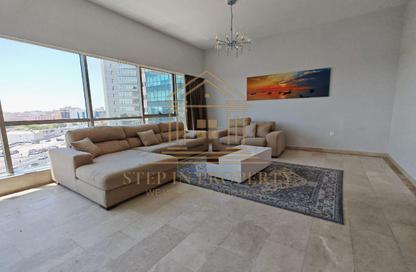 Apartment - 2 Bedrooms - 4 Bathrooms for rent in Al Sadd Road - Al Sadd - Doha
