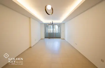 Apartment - 1 Bedroom - 2 Bathrooms for rent in Viva West - Viva Bahriyah - The Pearl Island - Doha