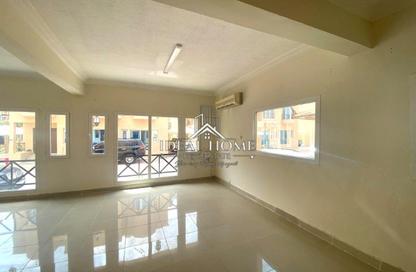 Villa - 3 Bedrooms - 3 Bathrooms for rent in Al Gharrafa - Al Gharrafa - Doha