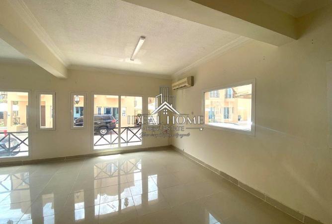 54492340 - صورة العقار 3