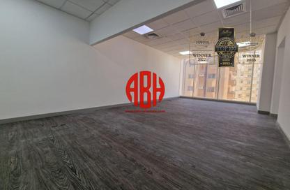 Office Space - Studio - 6 Bathrooms for rent in B-Ring Road - B-Ring Road - Doha