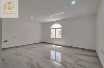 Villa - 7 Bedrooms - 6 Bathrooms for rent in Old Airport Road - Doha