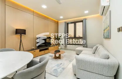 Apartment - 2 Bedrooms - 2 Bathrooms for rent in Street 871 - Al Duhail South - Al Duhail - Doha