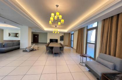 Penthouse - 5 Bedrooms - 7 Bathrooms for rent in West Bay Tower - West Bay - West Bay - Doha