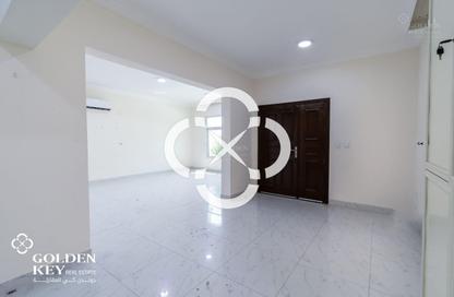 Villa - 4 Bedrooms - 4 Bathrooms for rent in OPT-TCHR - Al Gharrafa - Al Gharrafa - Doha