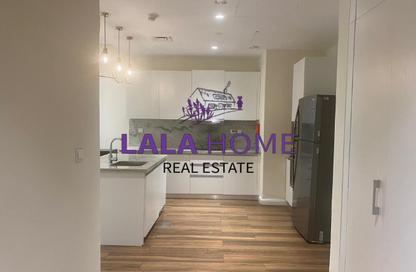Apartment - 2 Bedrooms - 4 Bathrooms for rent in Floresta Gardens - Floresta Gardens - The Pearl Island - Doha