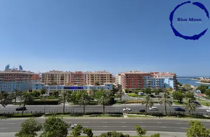 Apartment - 1 Bathroom for rent in East Porto Drive - Porto Arabia - The Pearl Island - Doha