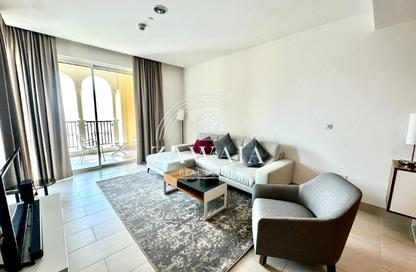 Apartment - 1 Bedroom - 2 Bathrooms for rent in Viva West - Viva Bahriyah - The Pearl Island - Doha