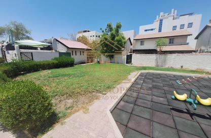 Villa - 3 Bedrooms - 4 Bathrooms for rent in Al Sadd Road - Al Sadd - Doha