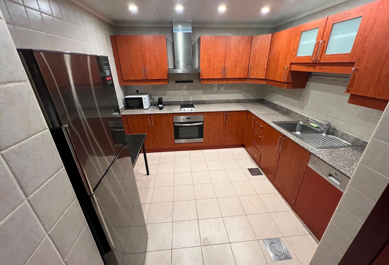 BEAUTIFUL FULLY FURNISHED APARTMENT INCLUDING BILL thumbnail 7