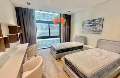 Apartment - 2 Bedrooms - 3 Bathrooms for sale in Boulevard View - Yasmeen City - Lusail