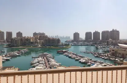 شقة - 1 حمام للايجار في طريق بورتو الشرقي - بورتو أرابيا - جزيرة اللؤلؤة - الدوحة