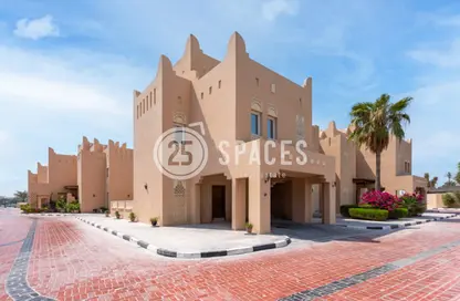 Villa - 4 Bedrooms - 5 Bathrooms for rent in West Bay Lagoon Villas - West Bay Lagoon - West Bay Lagoon - Doha