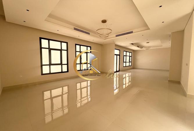 55781833 - Property Image 2
