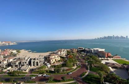 Apartment - 2 Bedrooms - 3 Bathrooms for rent in Tower 29 - Viva Bahriyah - The Pearl Island - Doha