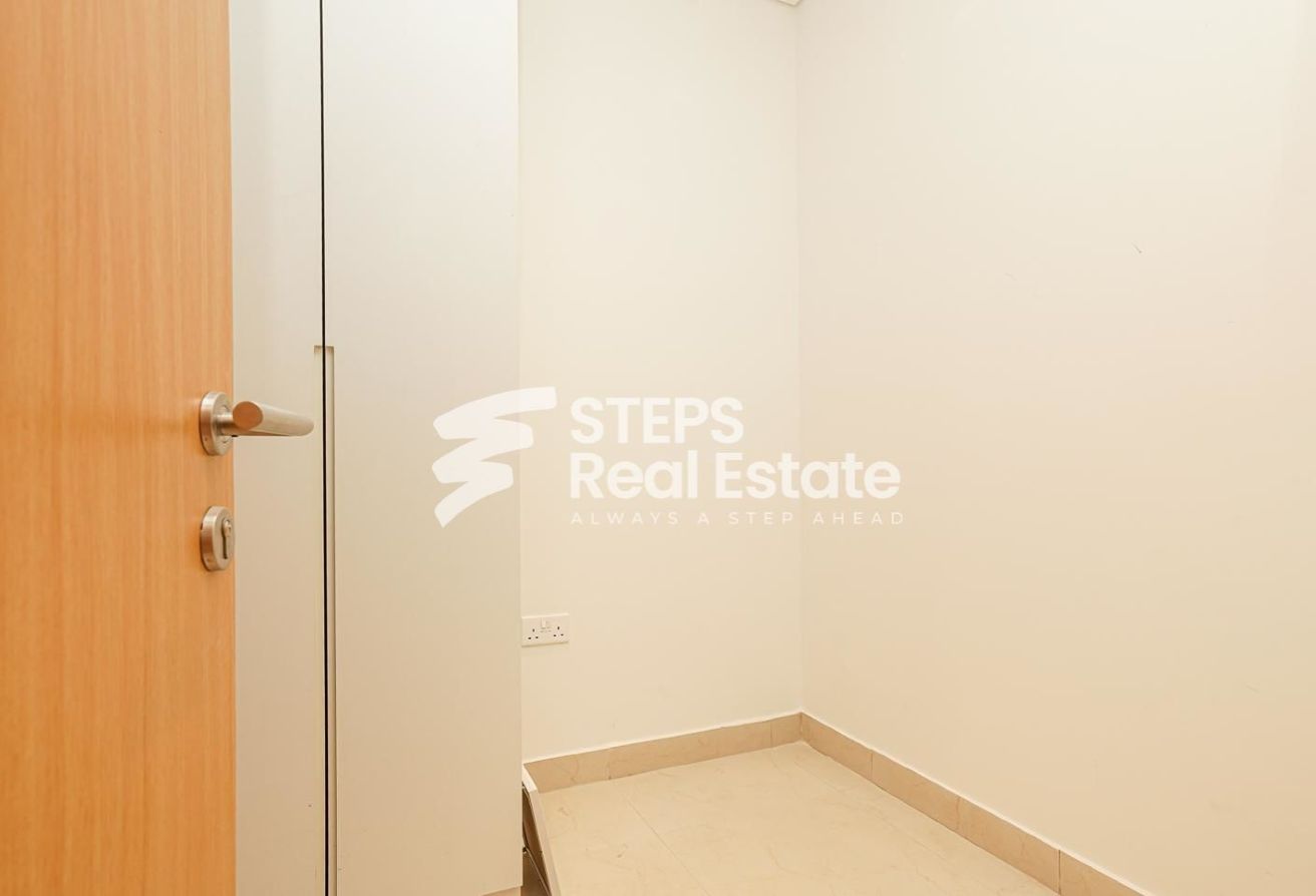 Brand-new 2BR Apartment For Rent | Bills included - apartment in Floresta Gardens